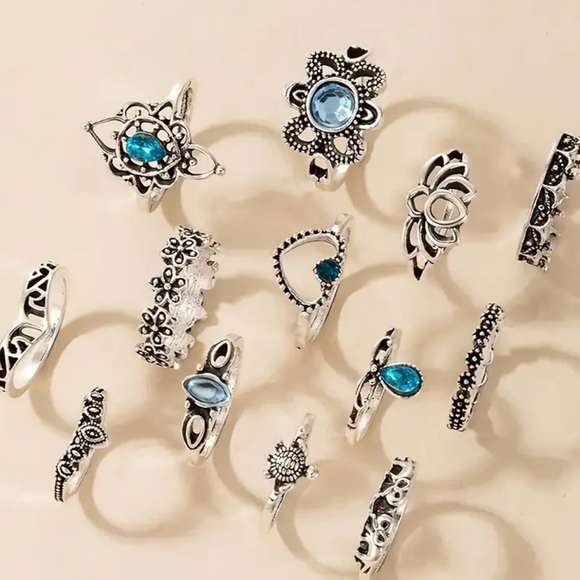 13pcs Vintage Stacking Rings - Picture 4 of 4